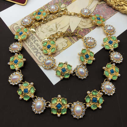 Green Flower Retro Akoya Pearls & Diamonds Luxurious 18k Gold Plated Necklace Bracelet Jewelry Set | Mix Mix Style-Mix MIx Style