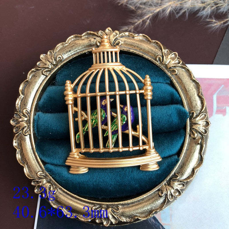 Retro palace style electroplated gold accessories, violin, plain gold, goldfish, diamond, birdcage, umbrella brooch-Mix MIx Style