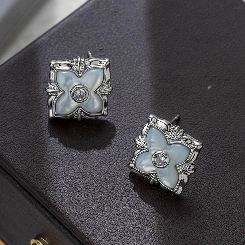 Four-leaf clover earrings for women French light luxury mother-of-pearl diamond fashion earrings 925 silver needle temperament high-end ear jewelry-Mix MIx Style