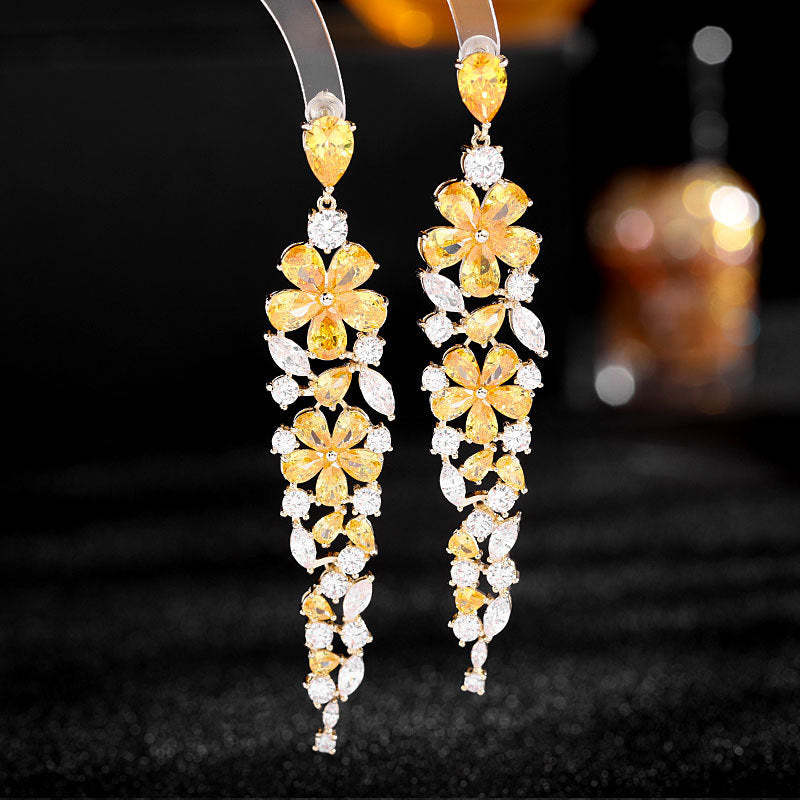 Light luxury high-end exaggerated heavy earrings for women, matching with dresses to modify face shape, fashionable water drop flower long earrings-Mix MIx Style