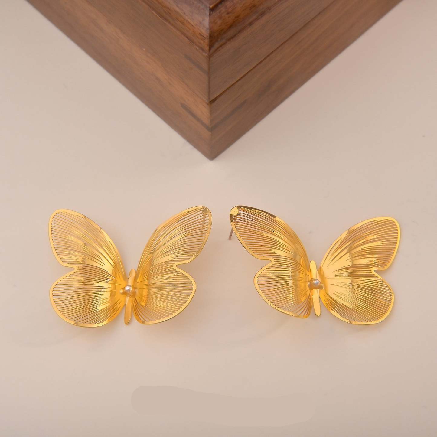 Butterfly Delicate Trendy 18k Vermeil Gold Plated Vintage Retro Stud Earrings | Mix Mix Style-Mix MIx Style