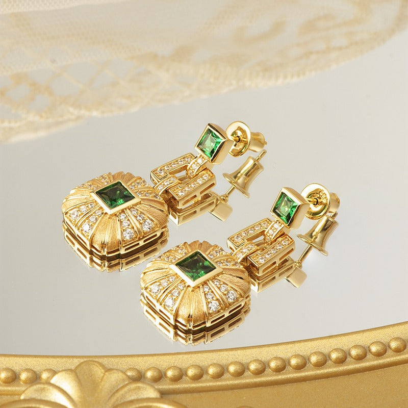 Square Dazzling Green Shaped Moissanite Diamond Luxury 18k Vermeil Gold Plated Drop Earrings | Mix Mix Style-Mix MIx Style