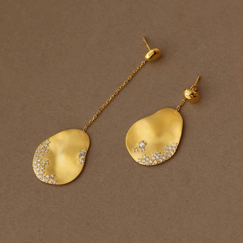 Looking for original Dancing with You sterling silver female niche design high-end French light luxury asymmetrical AB earrings-Mix MIx Style