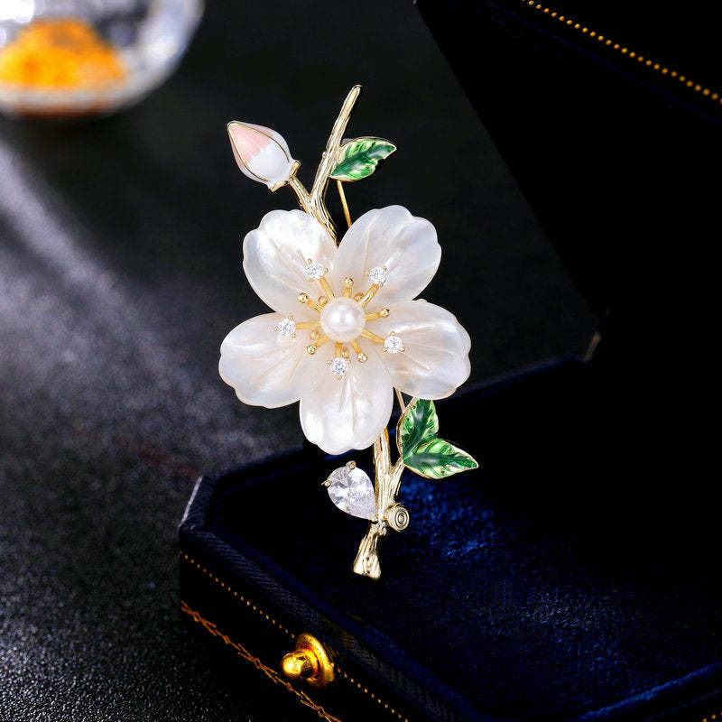 New autumn and winter coat accessories corsage fixed clothing pin high-grade natural mother-of-pearl shell flower brooch-Mix MIx Style