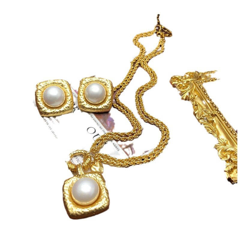 Square Vintage Pendant White Akoya Pearl Luxury 18k Vermeil Gold Plated Necklace Earrings Jewelry Set | Mix Mix Style-Mix MIx Style