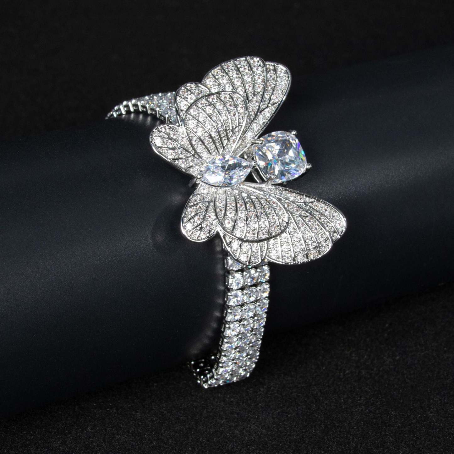 Cross-border zircon butterfly bracelet for women light luxury summer niche design high-end exquisite gift for girlfriends and besties-Mix MIx Style