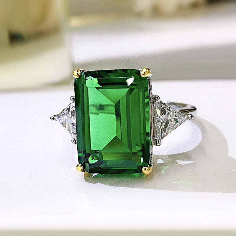 Green Elegant Emerald Cut Moissanite Diamond 4ct 18k White Gold Engagement Ring | Mix Mix Style-Mix MIx Style