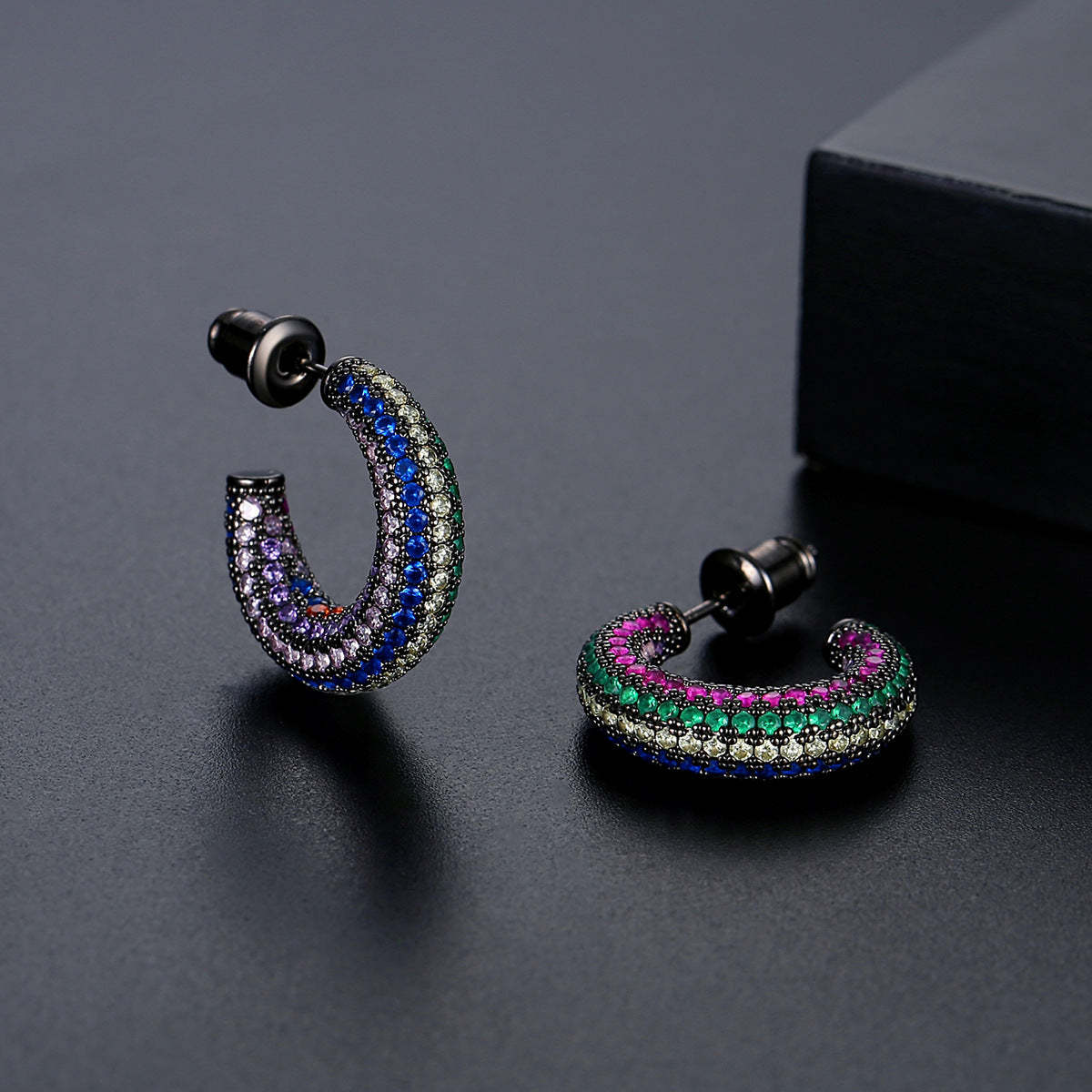 Multicolor Dazzling Moissanite Diamonds Luxury 18k White Gold Plated Vintage Retro Hoop Earrings | Mix Mix Style-Mix MIx Style