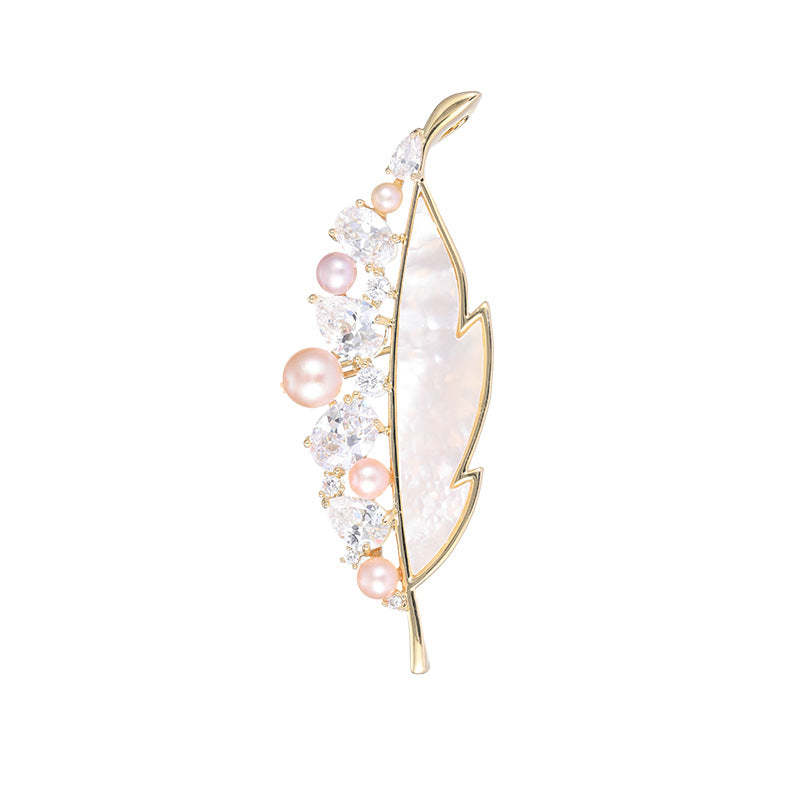 New autumn and winter clothing suit jacket coat accessories leaf high-grade natural mother-of-pearl freshwater pearl feather brooch-Mix MIx Style