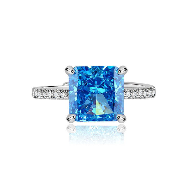 Soliatarie Claw Green - Blue Dazzling Cushion Cut Moissanite Diamond 3