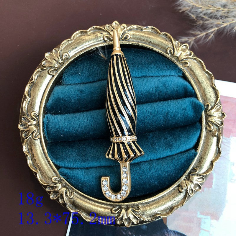 Retro palace style electroplated gold accessories, violin, plain gold, goldfish, diamond, birdcage, umbrella brooch-Mix MIx Style