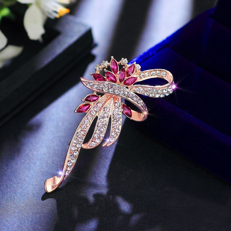 Rose gold brooch with diamond flowers, retro, simple and temperamental clothing, versatile and ladylike [three pieces free shipping]-Mix MIx Style