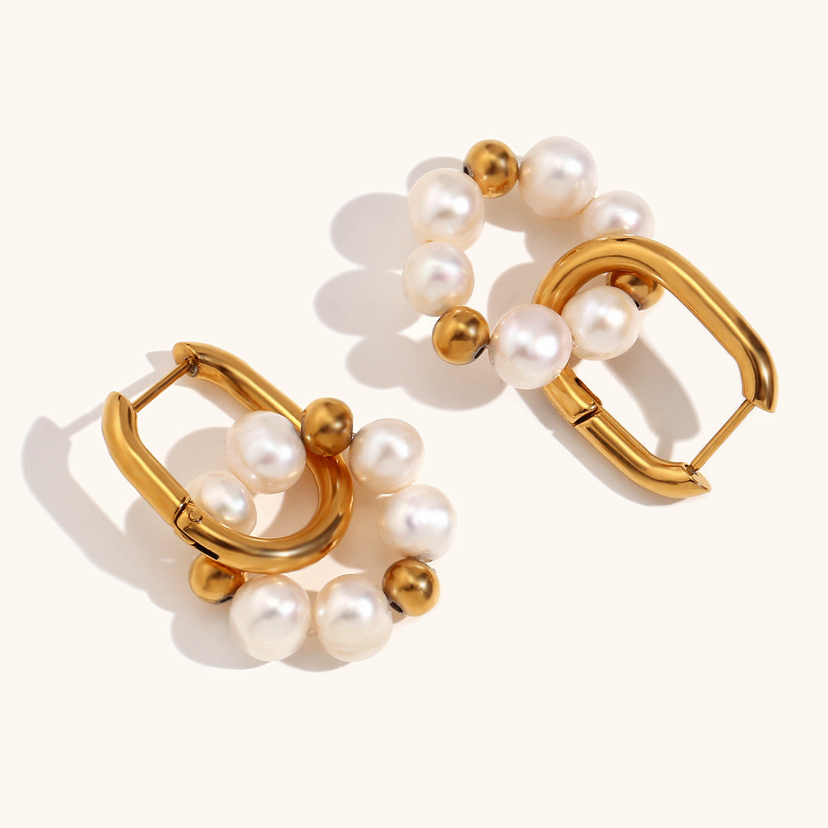 Timeless White Akoya Pearl Beads 18k Vermeil Gold Plated Vintage Retro U-shaped Earrings | Mix Mix Style-Mix MIx Style