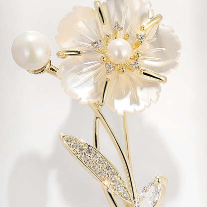Xiliang Concubine fashionable natural sea oyster camellia brooch pearl flower corsage suit pin accessories-Mix MIx Style