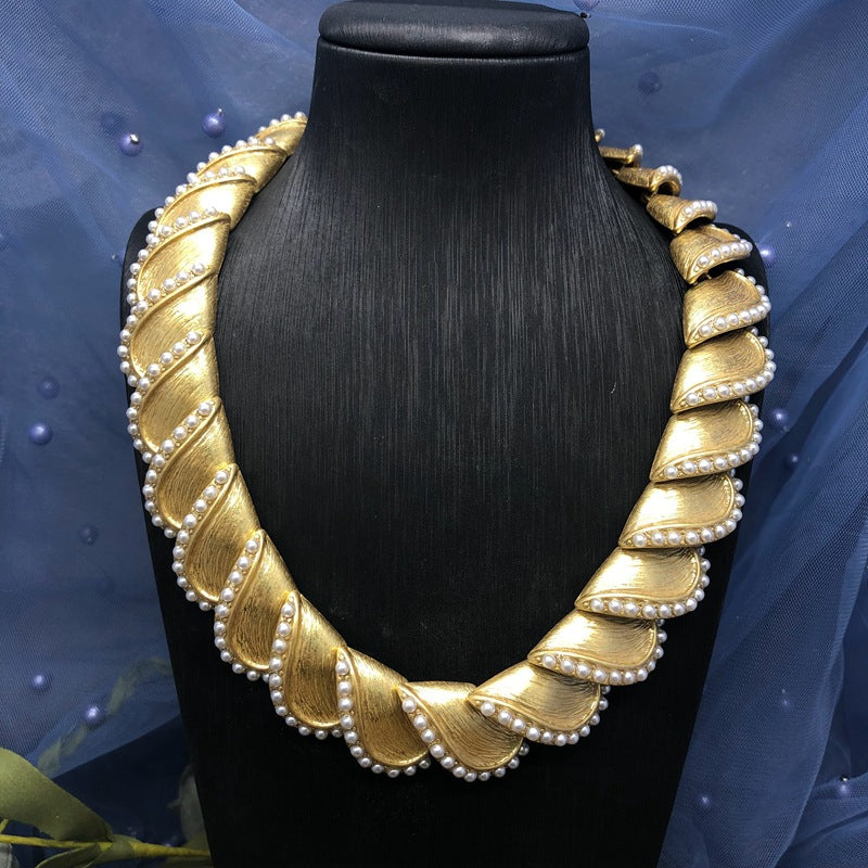 Retro Classic White Akoya Pearls Luxury Elegant 18k Gold Plated Necklace Drop Earring Jewelry Set | Mix Mix Style-Mix MIx Style