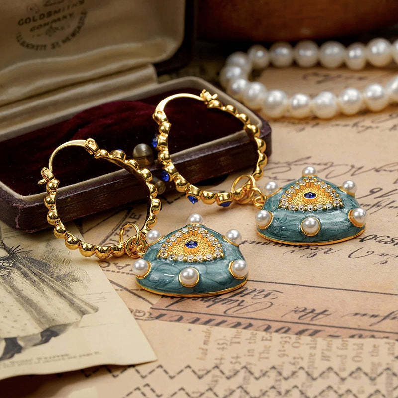 Love heart pearl earrings for women retro niche high-end earrings medieval vintage palace temperament versatile earrings-Mix MIx Style