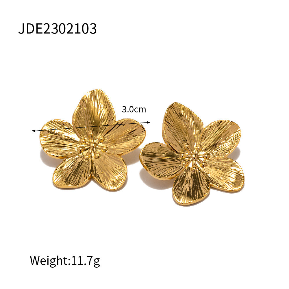 Delicate Flower Shaped Timeless Elegant 18k Vermeil Gold Plated Stud Earrings | Mix Mix Style-Mix MIx Style