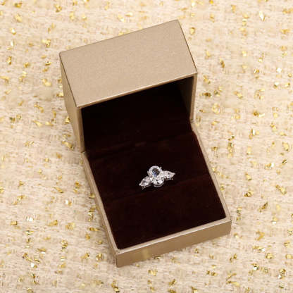 925 silver HW three-stone 2.5ct oval diamond ring egg-shaped ice flower cut high carbon diamond wedding ring light luxury high-end ring female-Mix MIx Style