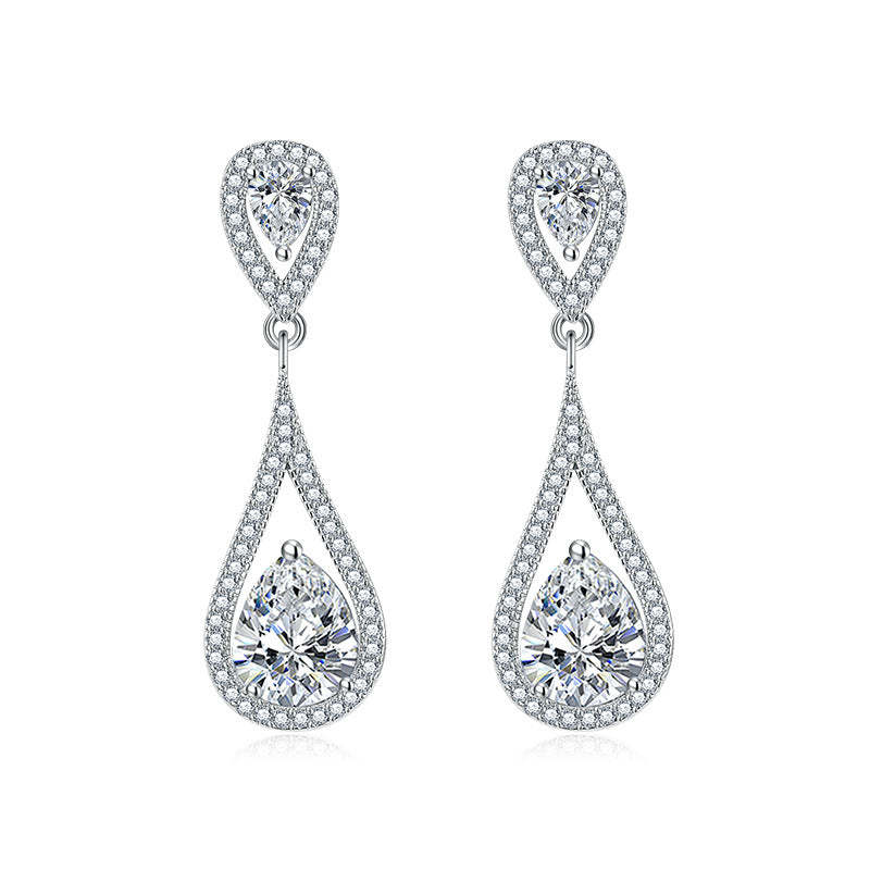 Yellow - Green - Blue Dazzling Pear Cut Moissanite Diamond Luxury 18k 