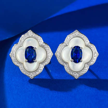 White & Blue Elegant Retro Moissanite Diamonds Elegant 18k White Gold Plated Stud Earrings | Mix Mix Style-Mix MIx Style