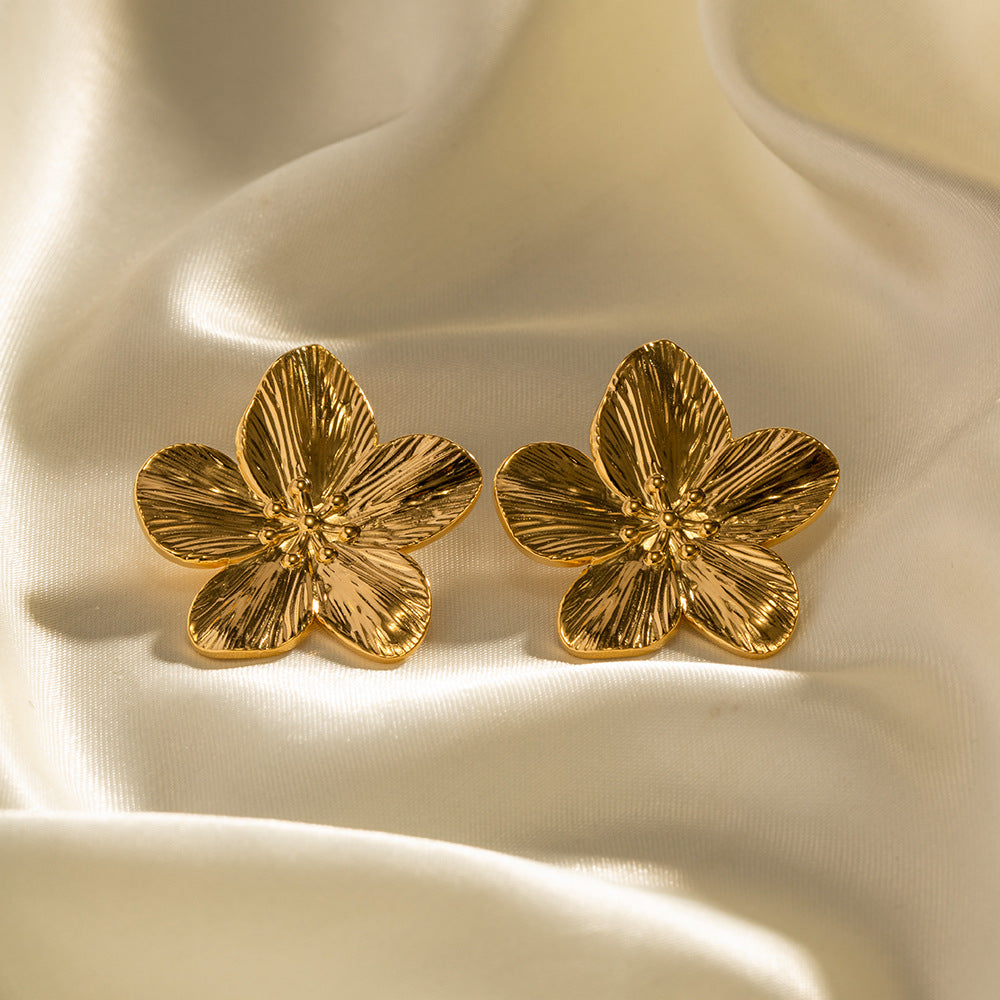 Delicate Flower Shaped Timeless Elegant 18k Vermeil Gold Plated Stud Earrings | Mix Mix Style-Mix MIx Style