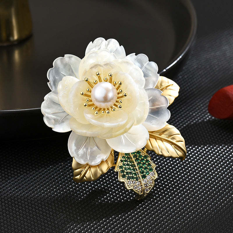 High-end luxury natural shell white peony flower brooch freshwater pearl rich camellia brooch female accessories-Mix MIx Style