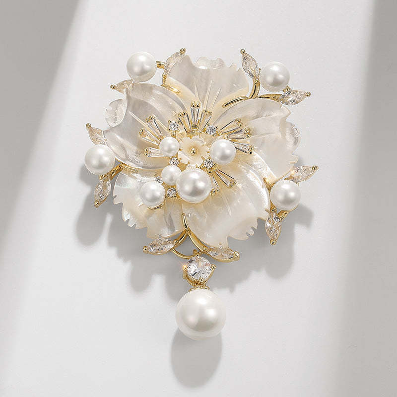 Xiliang Concubine high-end plum blossom mother-of-pearl shell brooch pearl camellia brooch floral clothing zircon corsage-Mix MIx Style