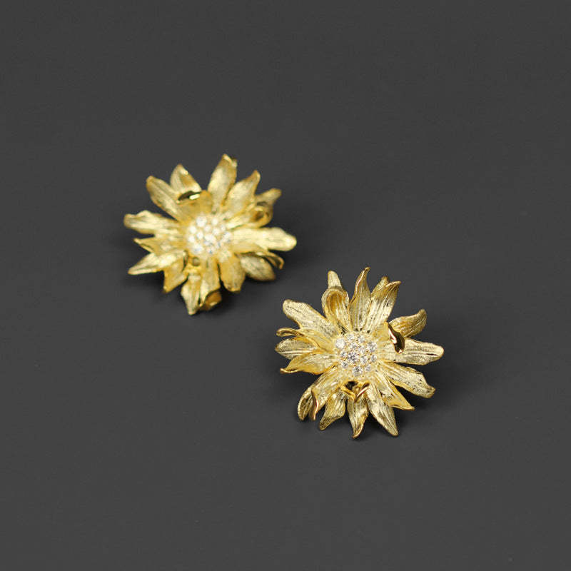 Looking for original Sunshine Dancer sterling silver gerbera aden light luxury literary high-end flower earrings-Mix MIx Style