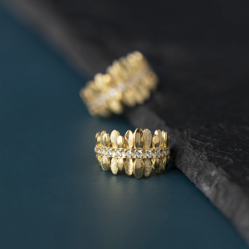Looking for Jinghu sterling silver S925 to pay tribute to Dongshan Kaiyi's beautiful lake and tree shadows, light luxury French ear cuff earrings-Mix MIx Style