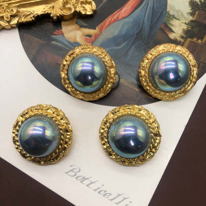 Retro Circle Half-ball Timeless Akoya Pearl Elegant 18k Vermeil Gold Plated Stud Earrings | Mix Mix Style-Mix MIx Style