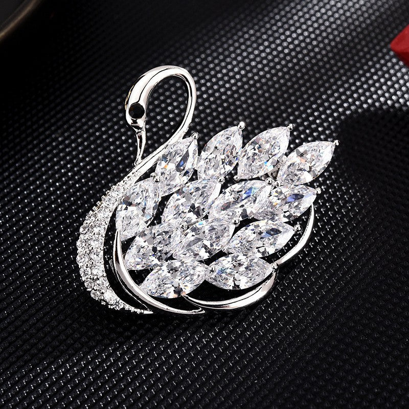 Korean jewelry brooch new swan brooch simple luxury high-end corsage all-match clothing accessories wholesale-Mix MIx Style