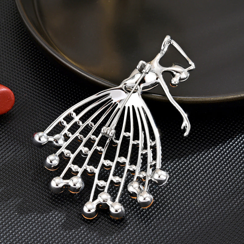 New design, elegant temperament, exquisite luxury, sweet and fresh dancer brooch, anti-exposure accessories, one piece dropshipping-Mix MIx Style