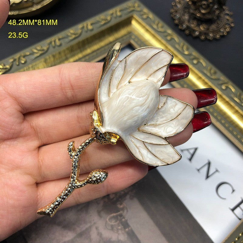 Classic temperament, versatile multi-color enamel glaze magnolia brooch, Western, medieval, high-end retro corsage brooch-Mix MIx Style