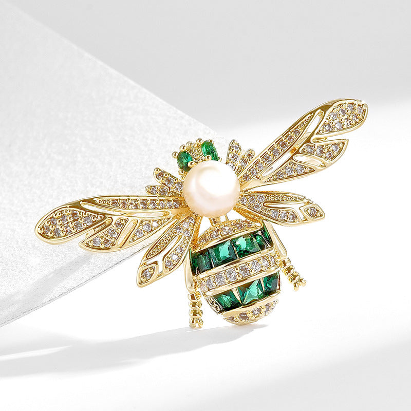 New design, Korean style, exquisite and high-end freshwater pearl bee brooch, elegant, delicate and majestic corsage-Mix MIx Style