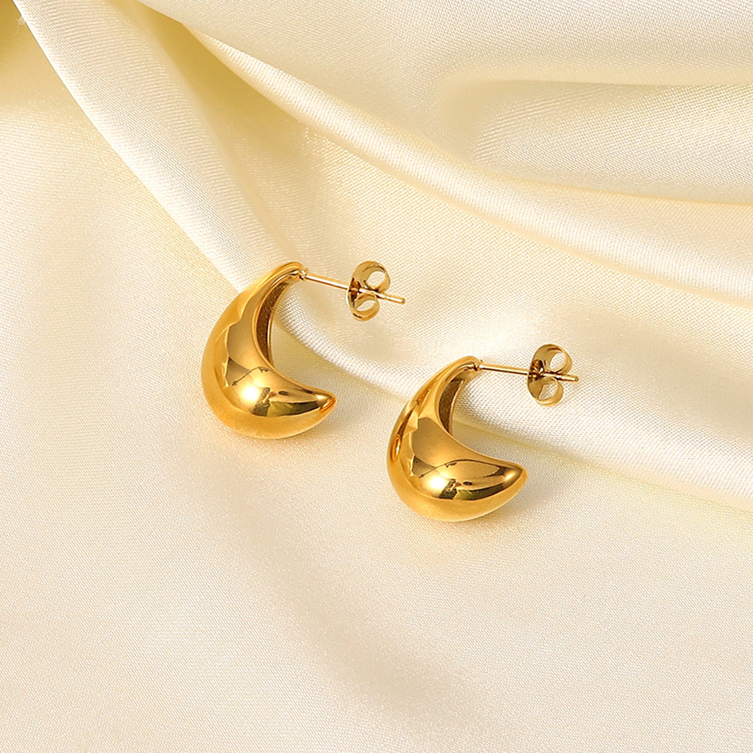 Half Moon Shaped Minimalist Timeless Elegant 18k Vermeil Gold Plated Drop Earrings | Mix Mix Style-Mix MIx Style