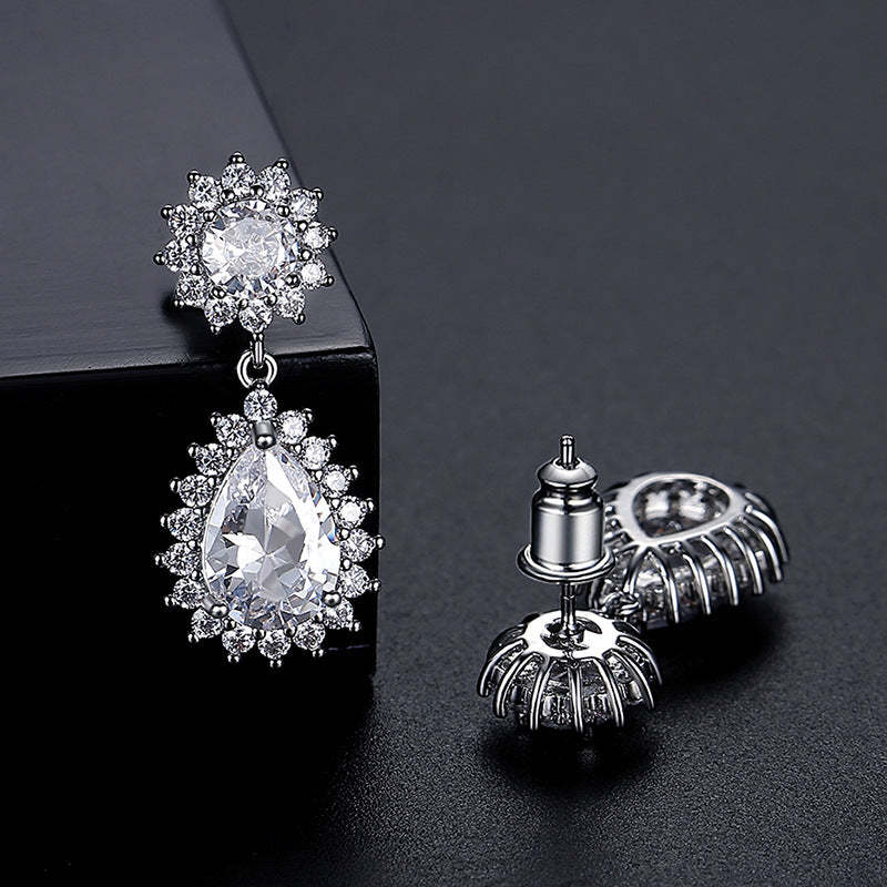 Green - Blue Trendy Pear Cut Moissanite Diamond Elegant 18k White Gold Plated Retro Drop Earrings | Mix Mix Style-Mix MIx Style