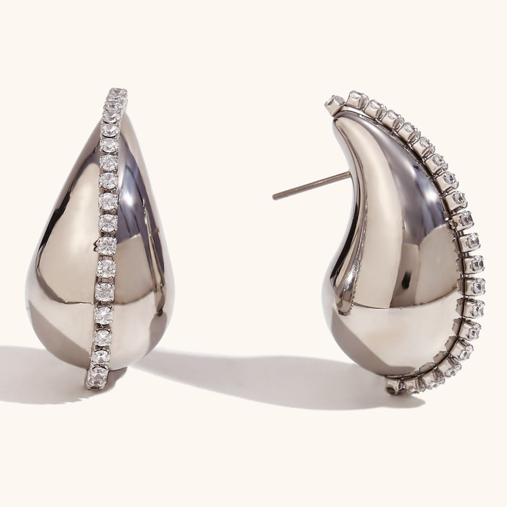 Water Drop Shaped Minimalist Moissanite Diamonds Elegant 18k Vermeil Gold Plated Vintage Drop Earrings | Mix Mix Style-Mix MIx Style