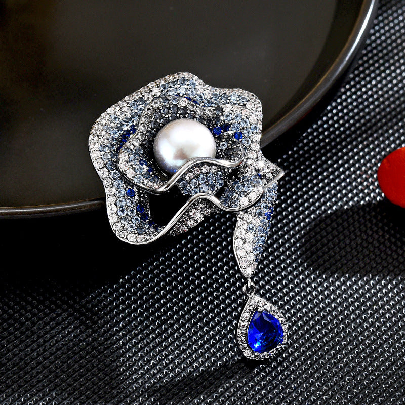 New model of sparkling moonlight blue rose, luxurious, exquisite and versatile, coat brooch, anti-exposure accessories-Mix MIx Style