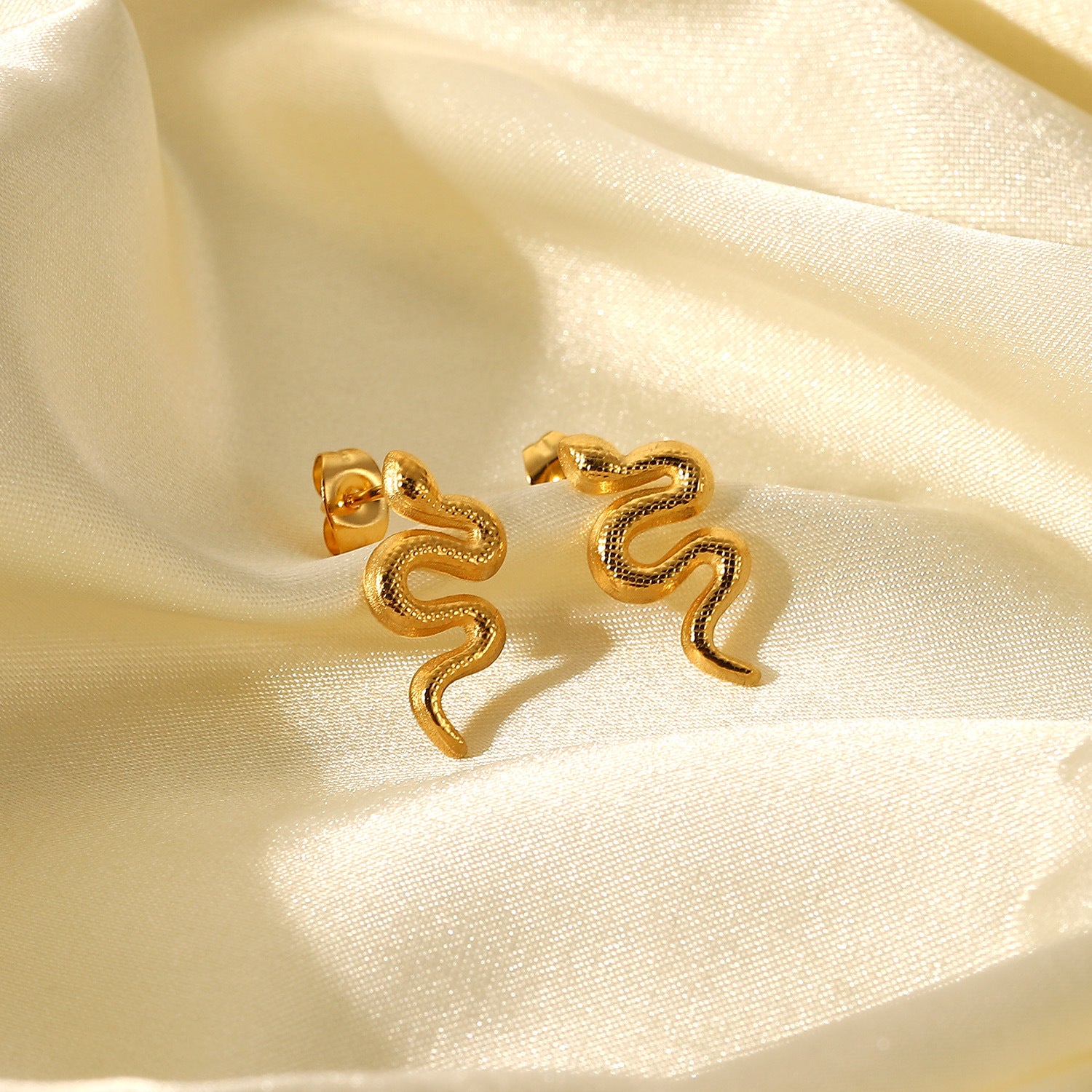 Snake Shaped Trendy Luxury 18k Vermeil Gold Plated Vintage Retro Stud Earrings | Mix Mix Style-Mix MIx Style
