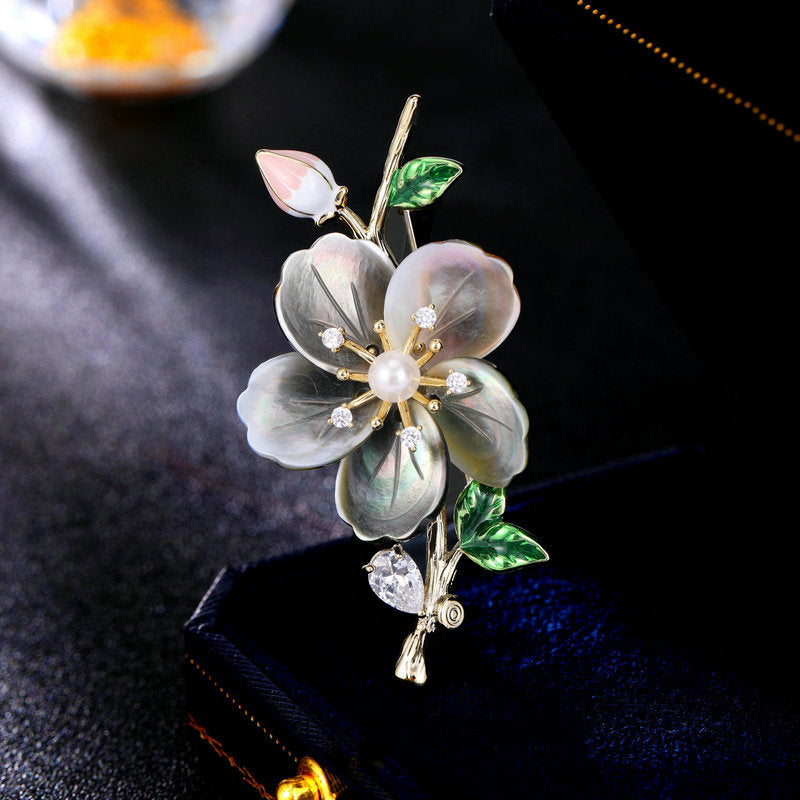 New autumn and winter coat accessories corsage fixed clothing pin high-grade natural mother-of-pearl shell flower brooch-Mix MIx Style