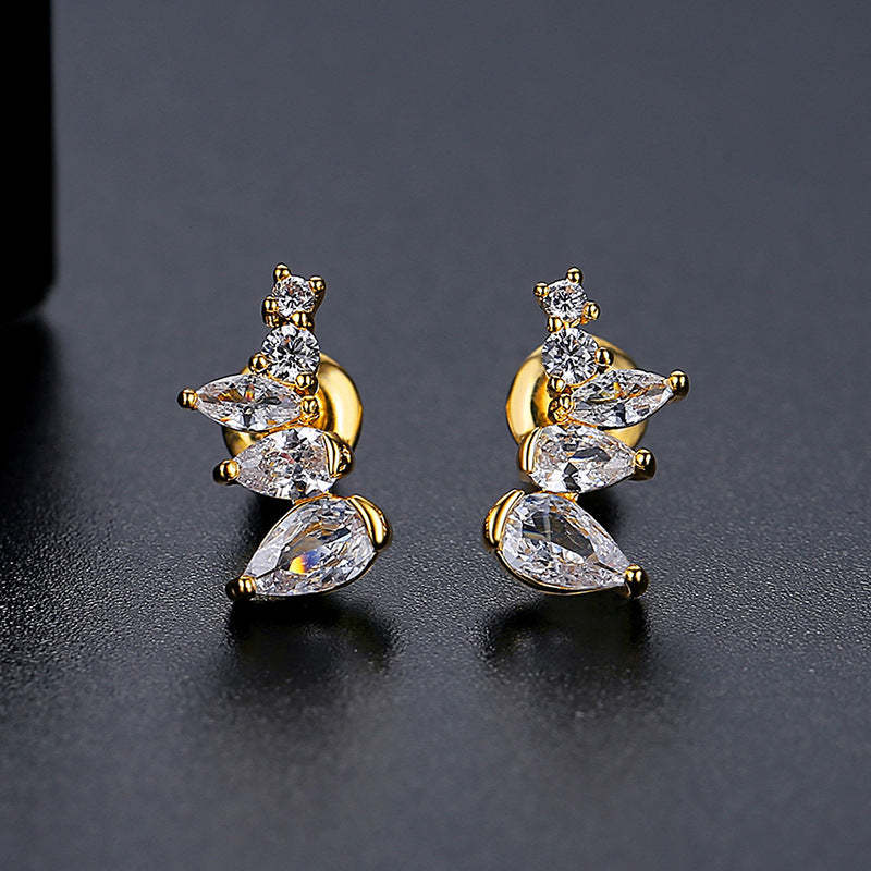 Trendy Timeless White Pear Cut Moissanite Diamonds Elegant 18k White G