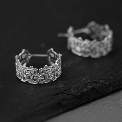 Dragon Pattern Trendy Elegant 18k White/Vermeil Gold Plated Hoop Earrings | Mix Mix Style-Mix MIx Style