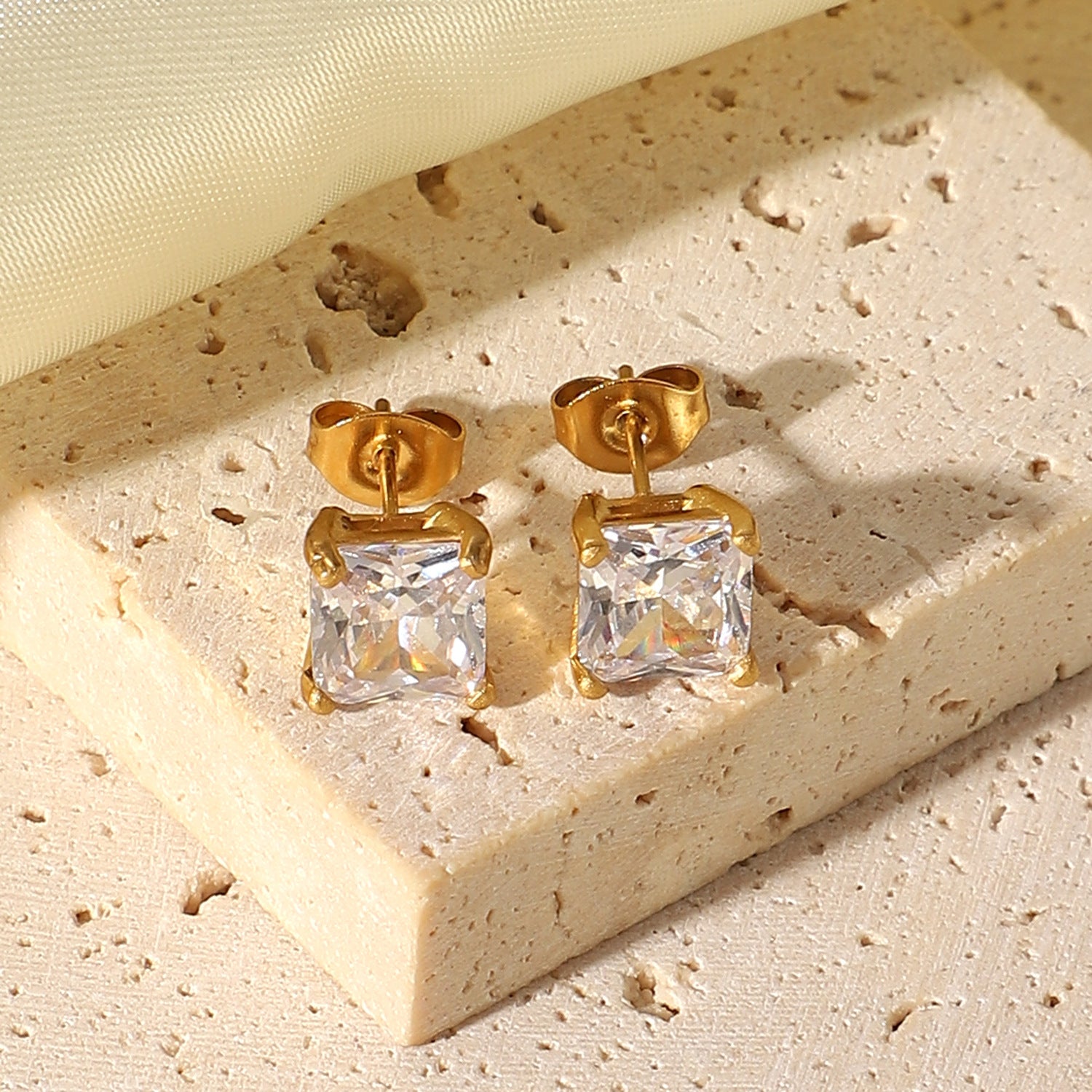 White Classic Cushion Shaped Moissanite Diamond Dainty 18k Vermeil Gold Plated Stud Earrings | Mix Mix Style-Mix MIx Style