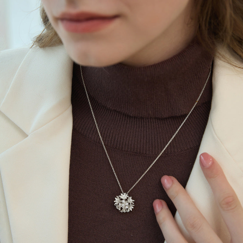 Golden Dainty Retro Flower Pendant Round Cut Diamonds Luxury 18k Gold Plated Necklace Jewelry | Mix Mix Style-Mix MIx Style