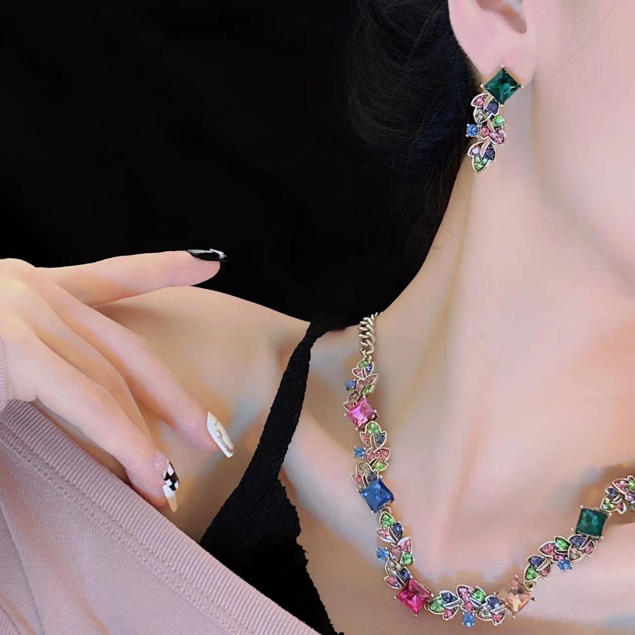 Colorful Vintage Geometric Cushion Cut Diamonds Luxury 18k Gold Plated Necklace & Earrings Jewelry Set | Mix Mix Style-Mix MIx Style