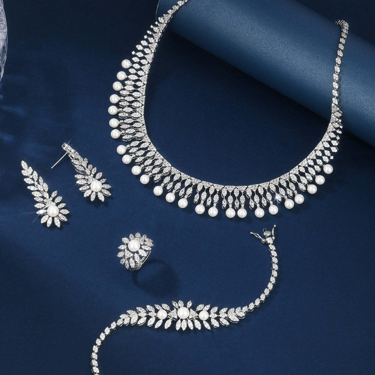 Wedding language European and American four-piece white gold fashionable cubic zirconia luxury elegant necklace earrings bracelet ring-Mix MIx Style