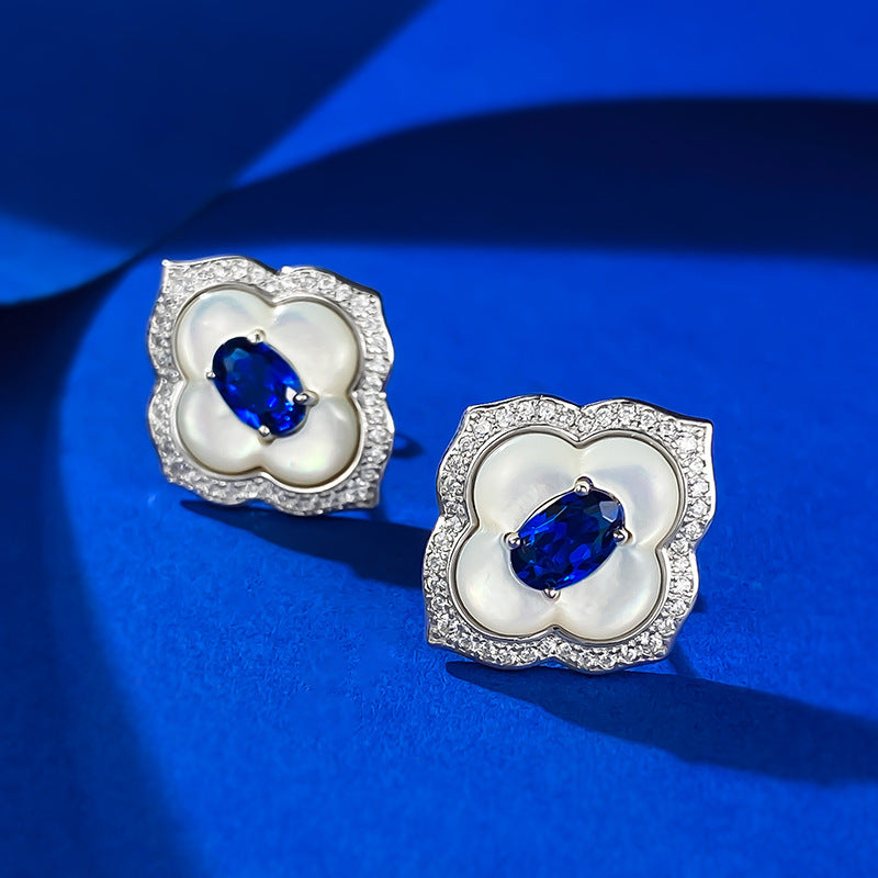 White & Blue Elegant Retro Moissanite Diamonds Elegant 18k White Gold Plated Stud Earrings | Mix Mix Style-Mix MIx Style