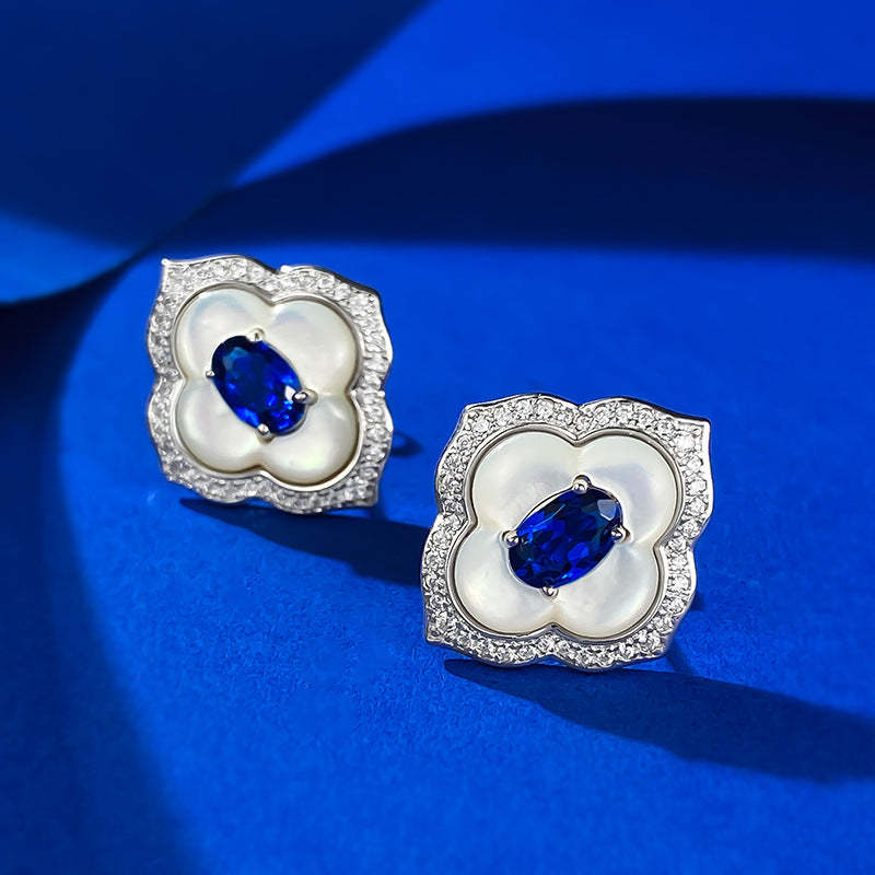 White & Blue Elegant Retro Moissanite Diamonds Elegant 18k White Gold Plated Stud Earrings | Mix Mix Style-Mix MIx Style