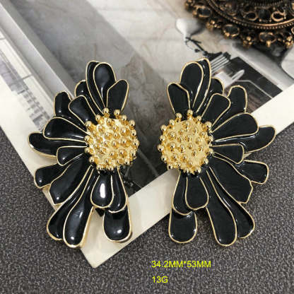 Pink - Green - Black Flower Shaped Timeless Luxury 18k Vermeil Gold Plated Stud Earrings | Mix Mix Style-Mix MIx Style