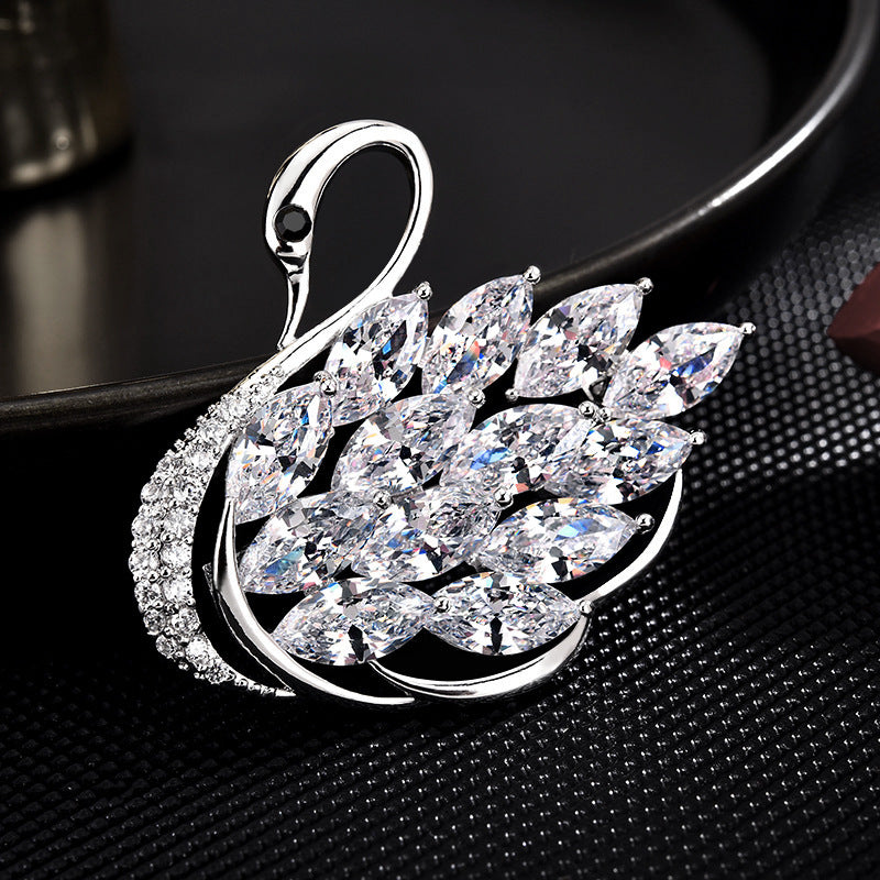 Korean jewelry brooch new swan brooch simple luxury high-end corsage all-match clothing accessories wholesale-Mix MIx Style